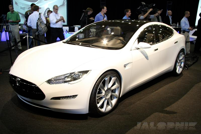 Illustration for article titled Tesla Model S Sedan Concept: $49,900 Seven-Seater Electric To Hit Streets In 2011